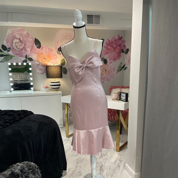 Escape Pink Bow Dress - Picture 1 of 7